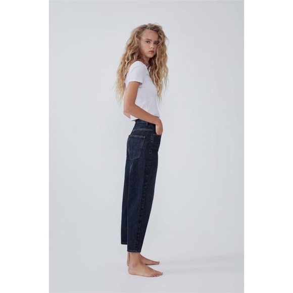 Zara | Tapered Hi Rise jeans Carrot Fit Mom Jeans Size 4 NEW - Picture 8 of 8